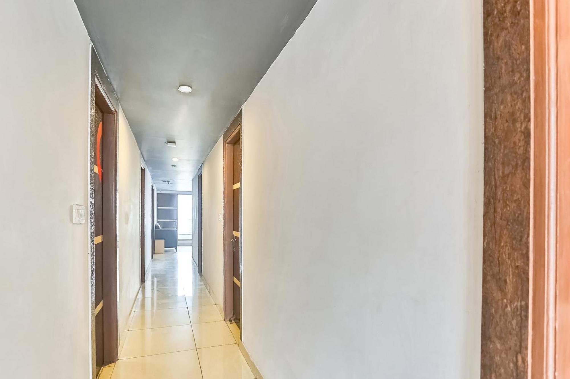 Hotel O Happy Inn Delhi  Buitenkant foto